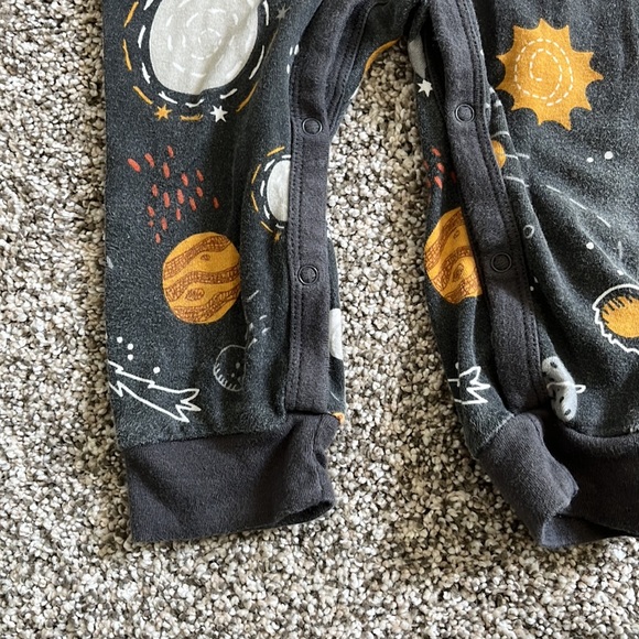 Matching Romper Set - Picture 3 of 5